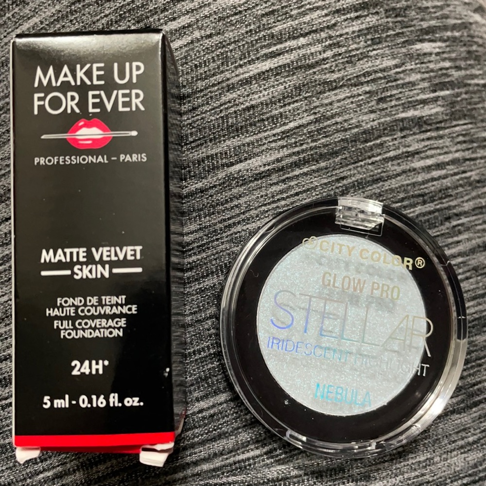 Make up sample bundle